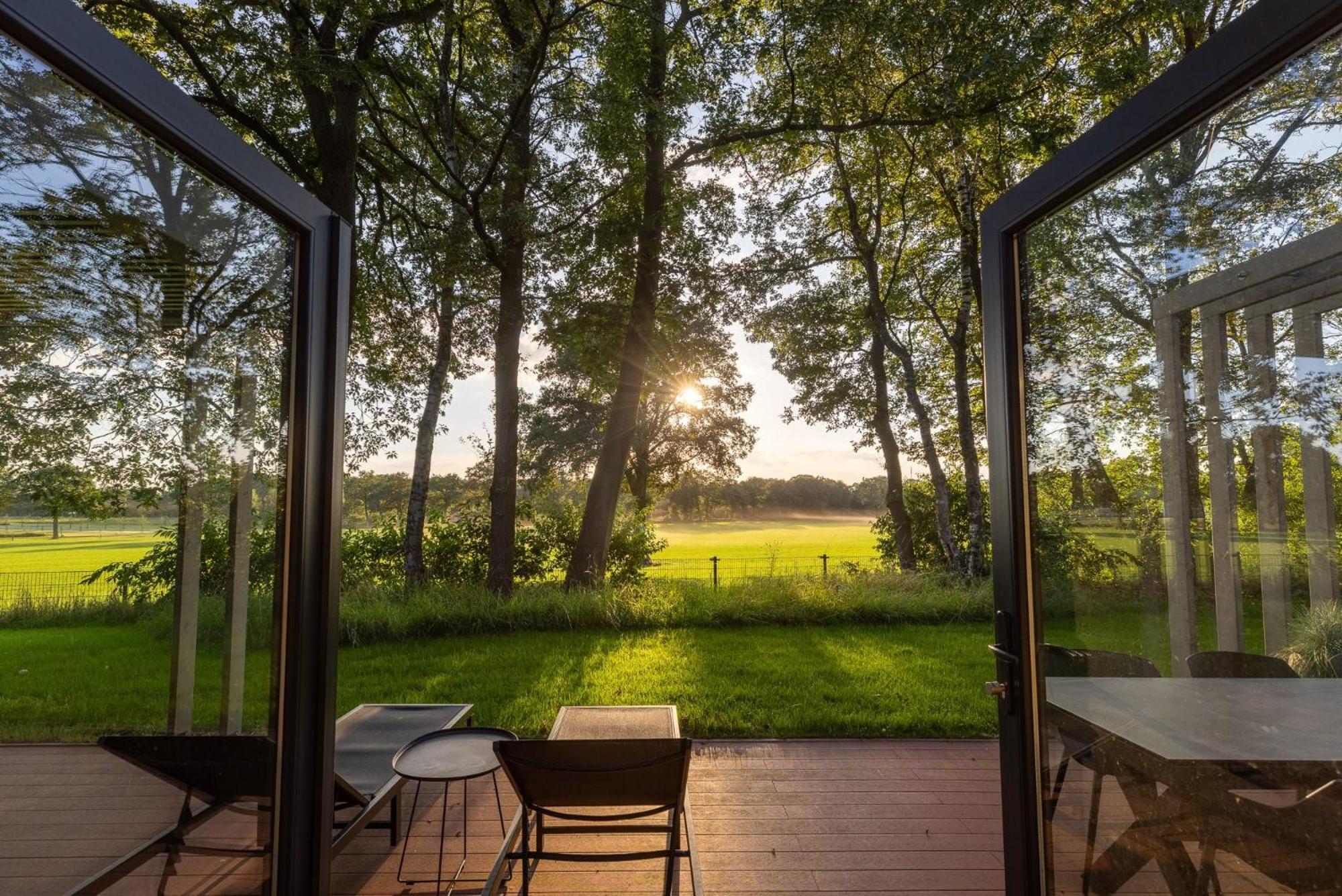 Zicht Op Twente - Spa Lodges Markelo Buitenkant foto